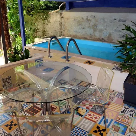 Et Table D'hôtes Le Jardin De Tesse Toulon
